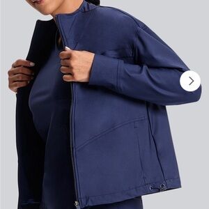 Medelita scrub jacket size XL worn twice